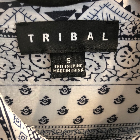 Button down - Picture 4 of 4